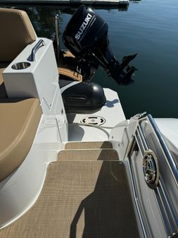 Cruisers Yachts 48 Cantius image