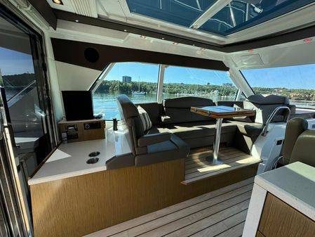 Cruisers-yachts 48-CANTIUS image