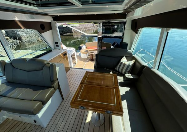 Cruisers-yachts 48-CANTIUS image