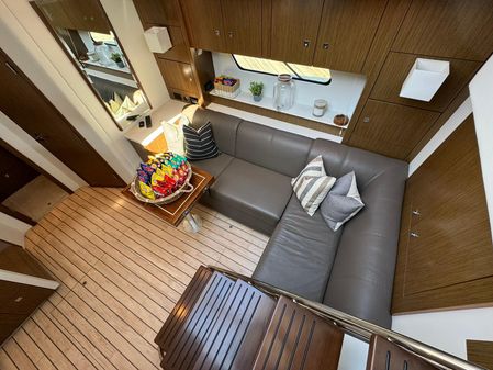 Cruisers Yachts 48 Cantius image