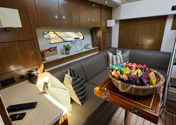 Cruisers-yachts 48-CANTIUS image