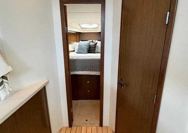 Cruisers-yachts 48-CANTIUS image