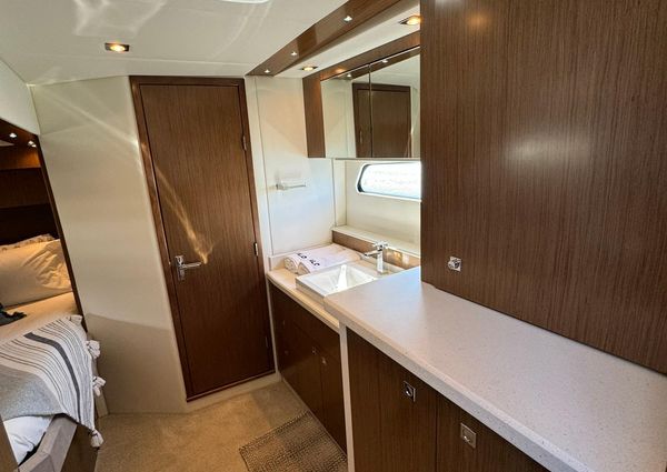 Cruisers-yachts 48-CANTIUS image