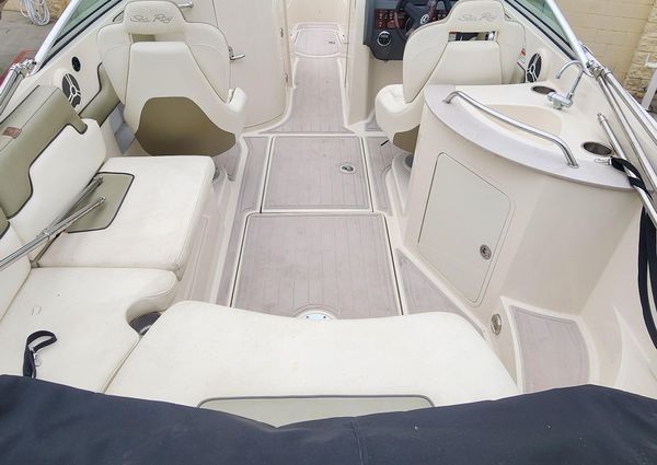 Sea-ray 260-SUNDECK image