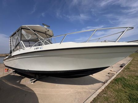 Contender 35 Express Side Console image