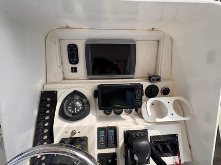 Contender 35 Express Side Console image