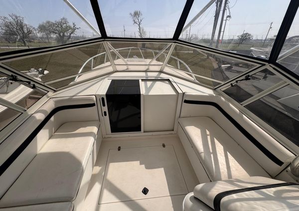 Contender 35 Express Side Console image