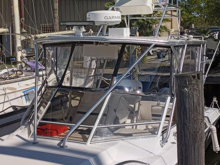 Contender 35 Express Side Console image