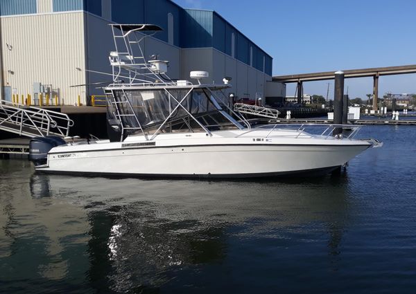 Contender 35 Express Side Console image