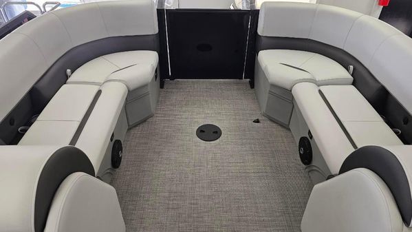 Bentley-pontoons LEGACY-243-NAVIGATOR image