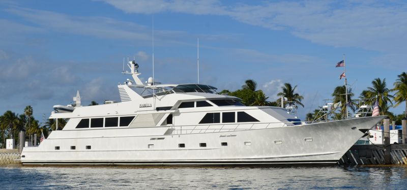 Broward Cockpit Motor Yacht - main image