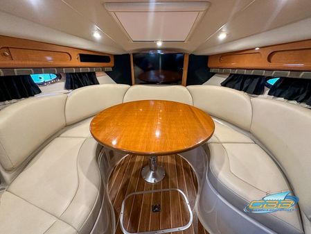 Chaparral Signature 330 image