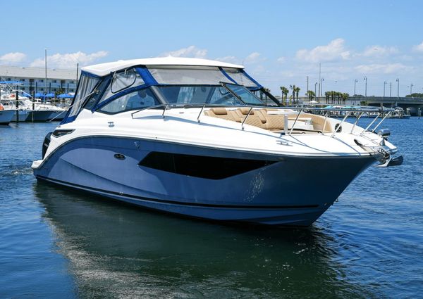 Sea Ray 32 Sundancer image