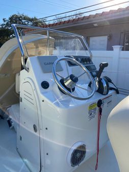 Boston Whaler 150 Montauk image