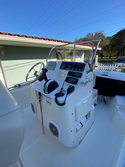 Boston Whaler 150 Montauk image