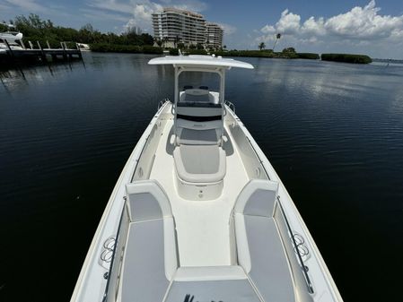 Boston Whaler 270 Dauntless image