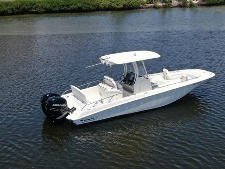 Boston Whaler 270 Dauntless image