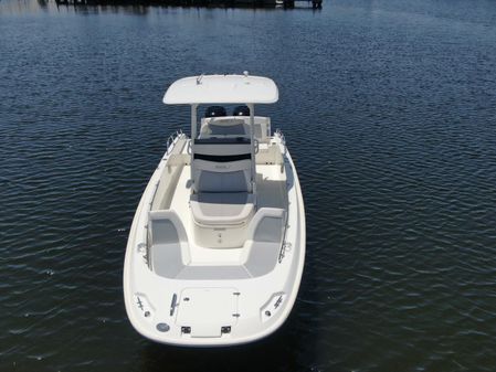 Boston Whaler 270 Dauntless image