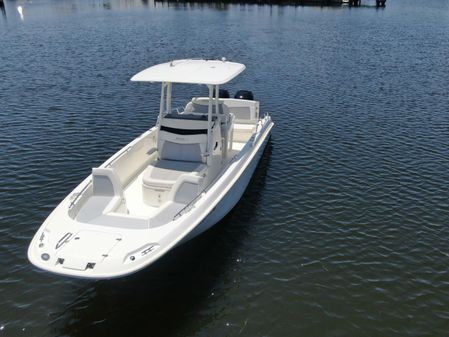 Boston Whaler 270 Dauntless image