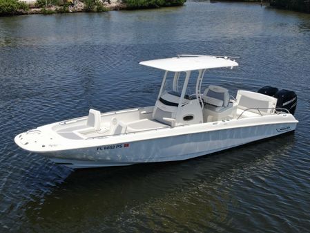 Boston Whaler 270 Dauntless image