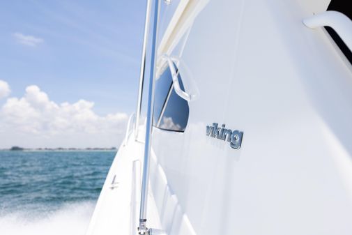 Viking 55 Convertible image