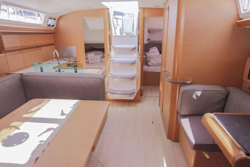 Jeanneau Sun Odyssey 449 image