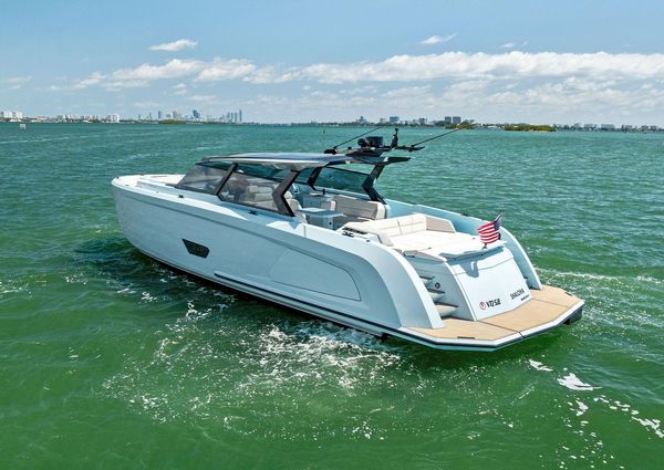 Vanquish Yachts VQ58 image