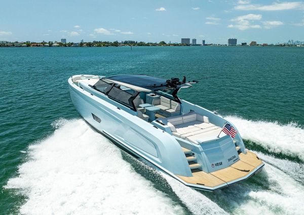 Vanquish Yachts VQ58 image