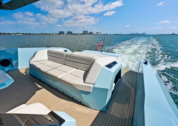 Vanquish Yachts VQ58 image