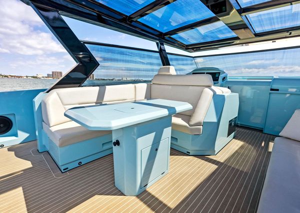 Vanquish Yachts VQ58 image