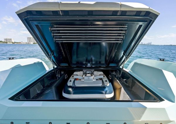 Vanquish Yachts VQ58 image