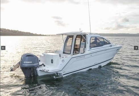 Cutwater 24 coupe image