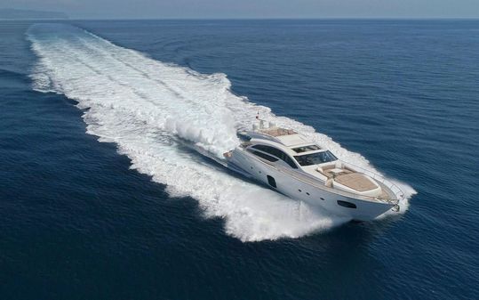 Pershing 82 image