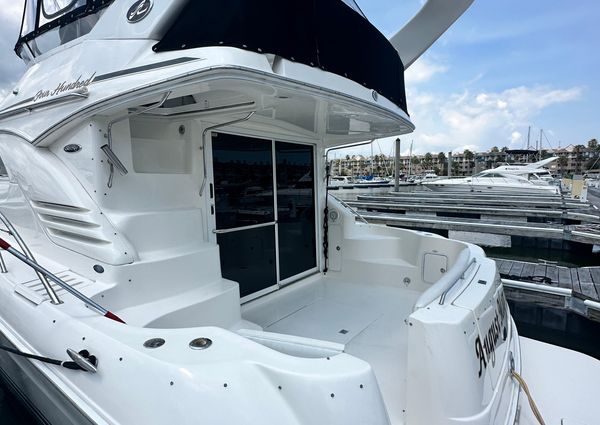 Sea Ray 400 Sedan Bridge image