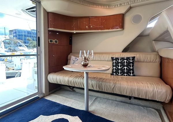 Sea Ray 400 Sedan Bridge image