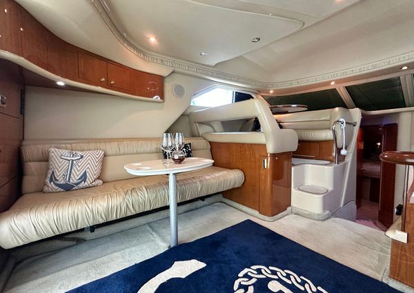 Sea Ray 400 Sedan Bridge image