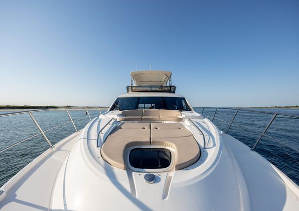 Sea Ray L650 Fly image