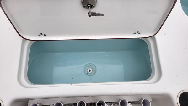 Sea Pro 208 Bay image