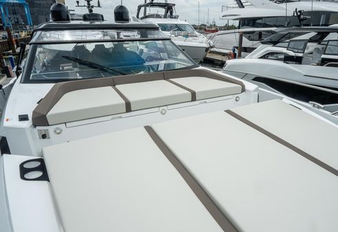 Sunseeker Superhawk 55 image