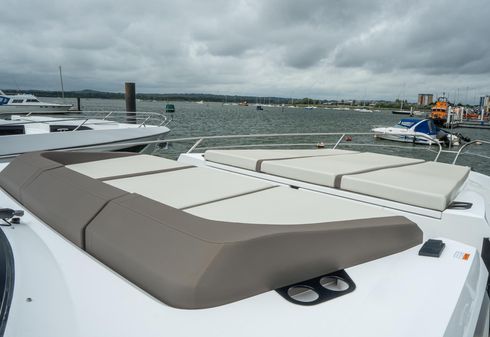 Sunseeker Superhawk 55 image