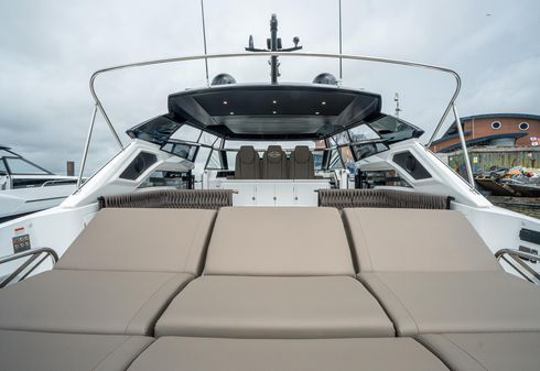 Sunseeker Superhawk 55 image