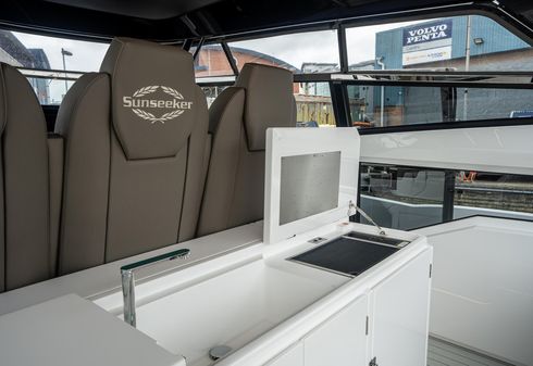 Sunseeker Superhawk 55 image