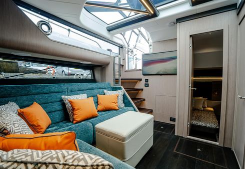 Sunseeker Superhawk 55 image