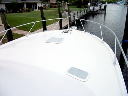 Luhrs 36 Convertible image