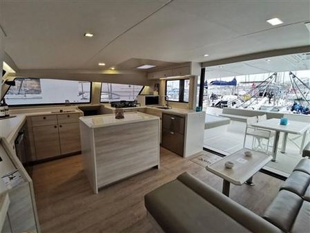 Catana 53 image