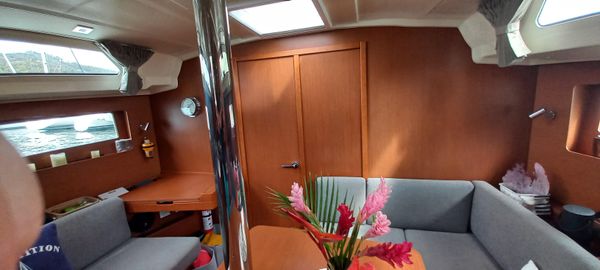 Beneteau Oceanis 41.1 image