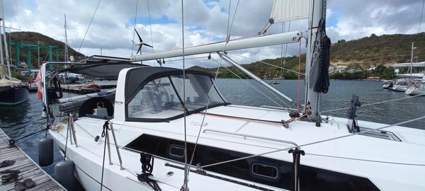 Beneteau Oceanis 41.1 image