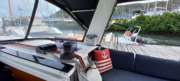 Beneteau Oceanis 41.1 image