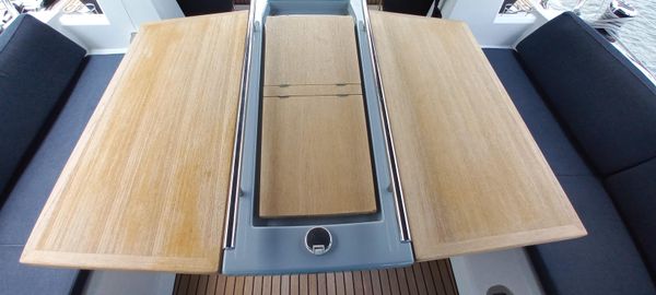 Beneteau Oceanis 41.1 image