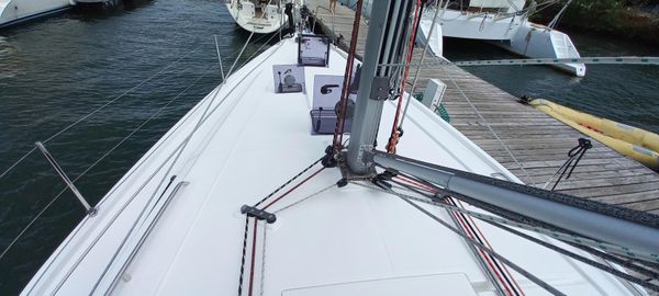 Beneteau Oceanis 41.1 image